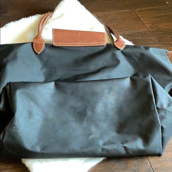 Longchamp large shoulder purse - Picture 6 of 14
